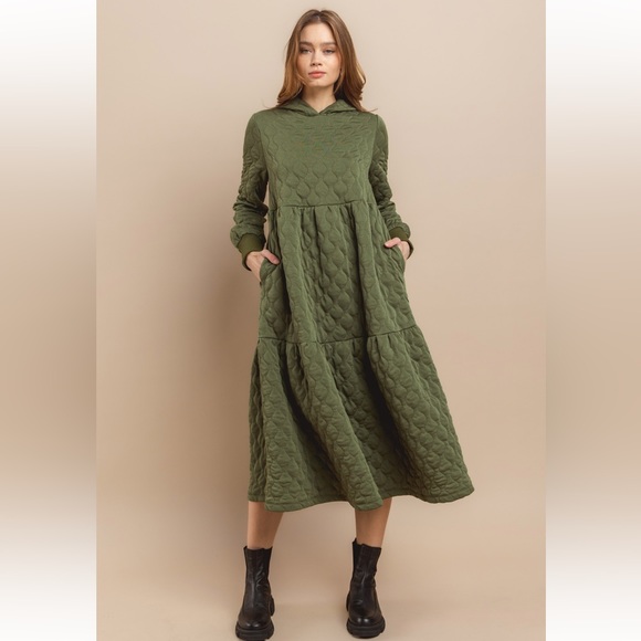 ShopEvelynne Dresses & Skirts - 05 Quilted Maxi Dress with Hoodie